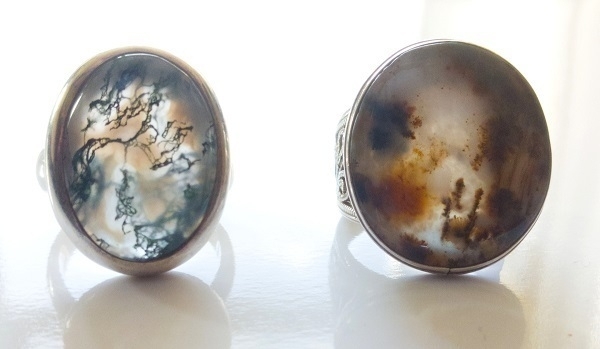 Two 'moss agate' rings.