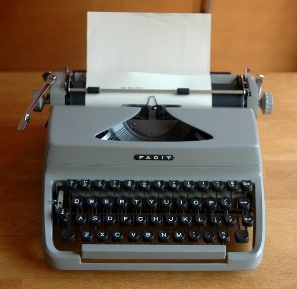 A 1965 Facit TP-1 typewriter.