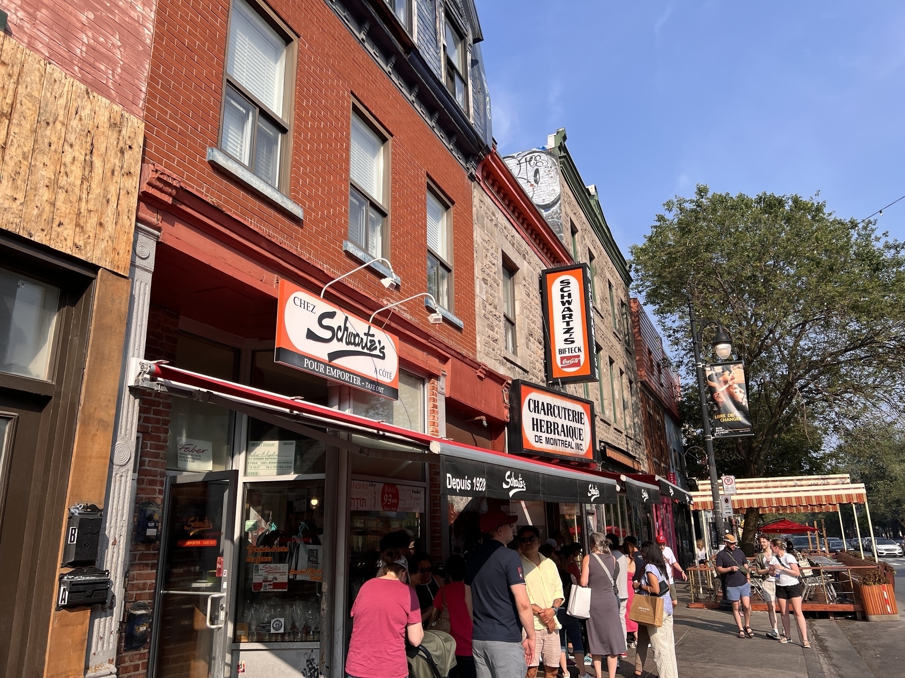 The oldest deli in Canada: Schwartz. Big lineup in the sun