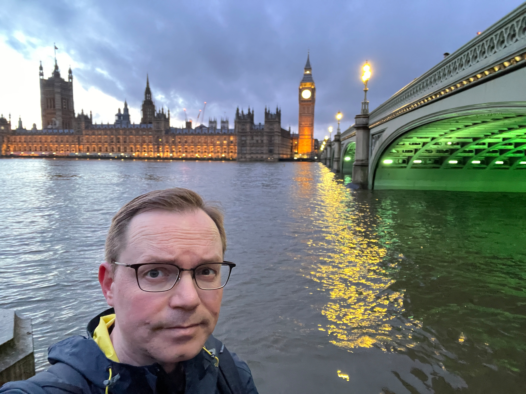Chad does not point to Big Ben and Westminster across the Westminster Bridge