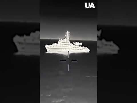 Ukrainian SPECIAL FORCES in action! A Russian SHIP has been hit. #shorts