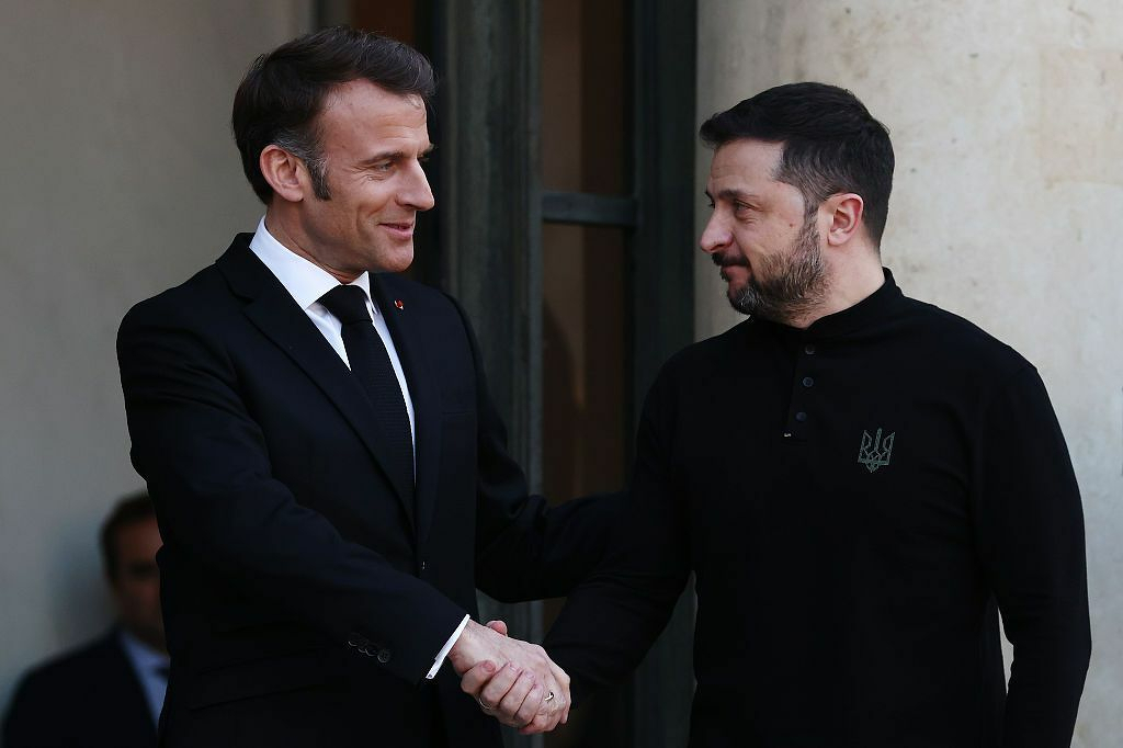 Macron to host Zelensky in Paris on Nov. 17 to discuss French support