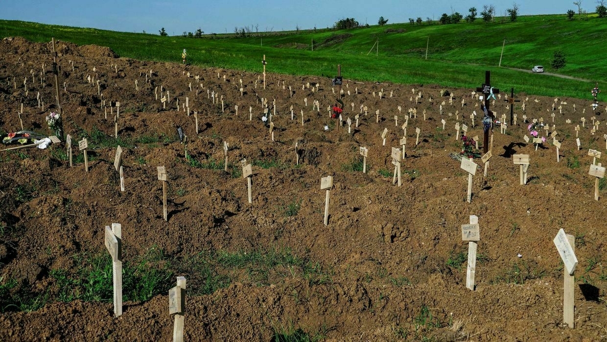 Media investigation identifies over 93,000 Russian soldiers killed in Ukraine