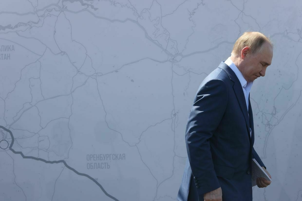 Fico says Putin interested in meeting Zelensky outside Moscow, as Russian leader contradicts