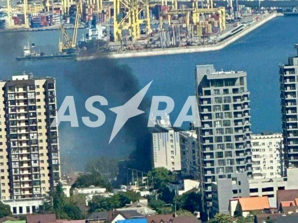 Ukraine's sea drones 'paralyze' Russian Black Sea oil hubs, HUR source says