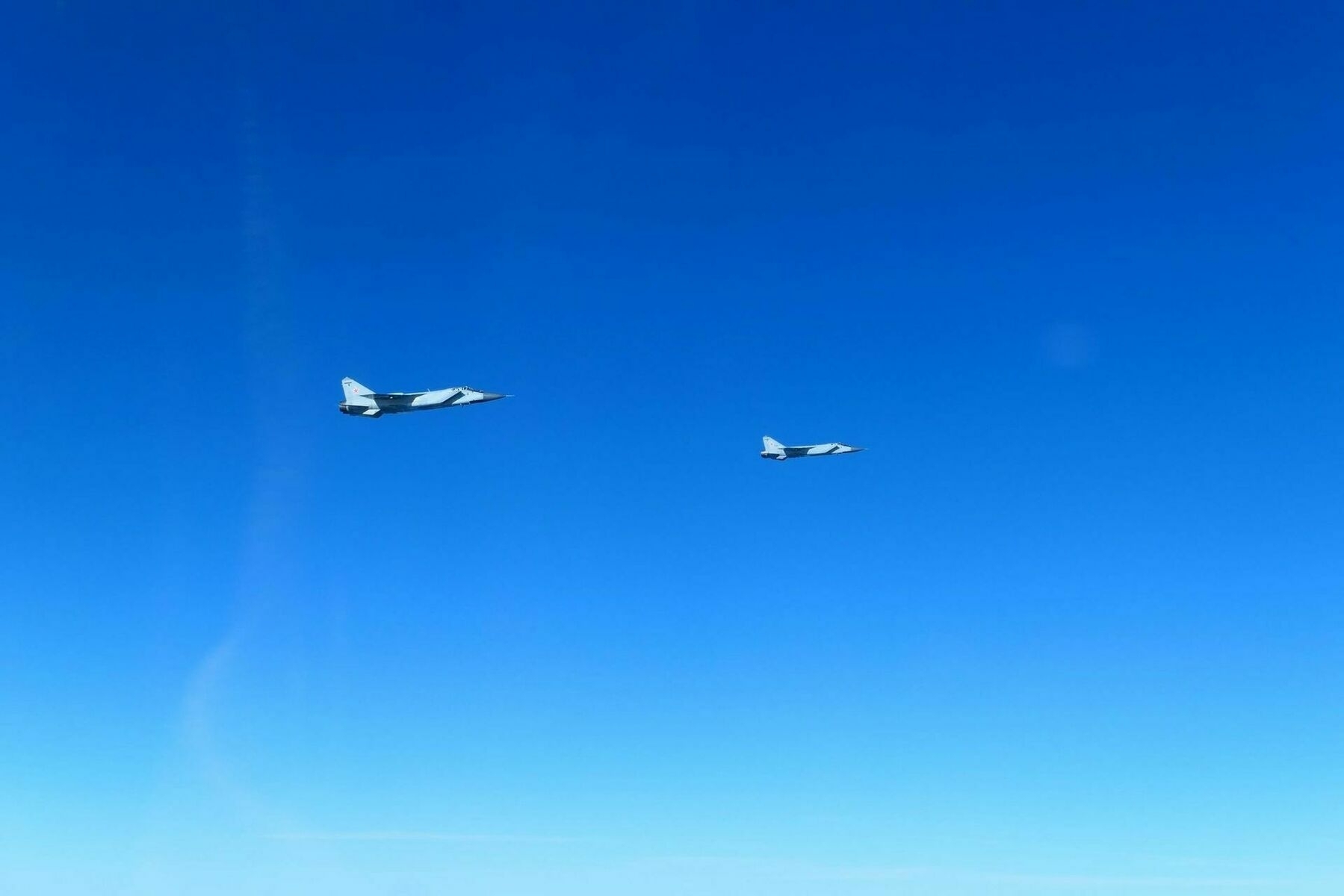 Hungarian fighter jets intercept 5 Russian aircraft over Baltic Sea