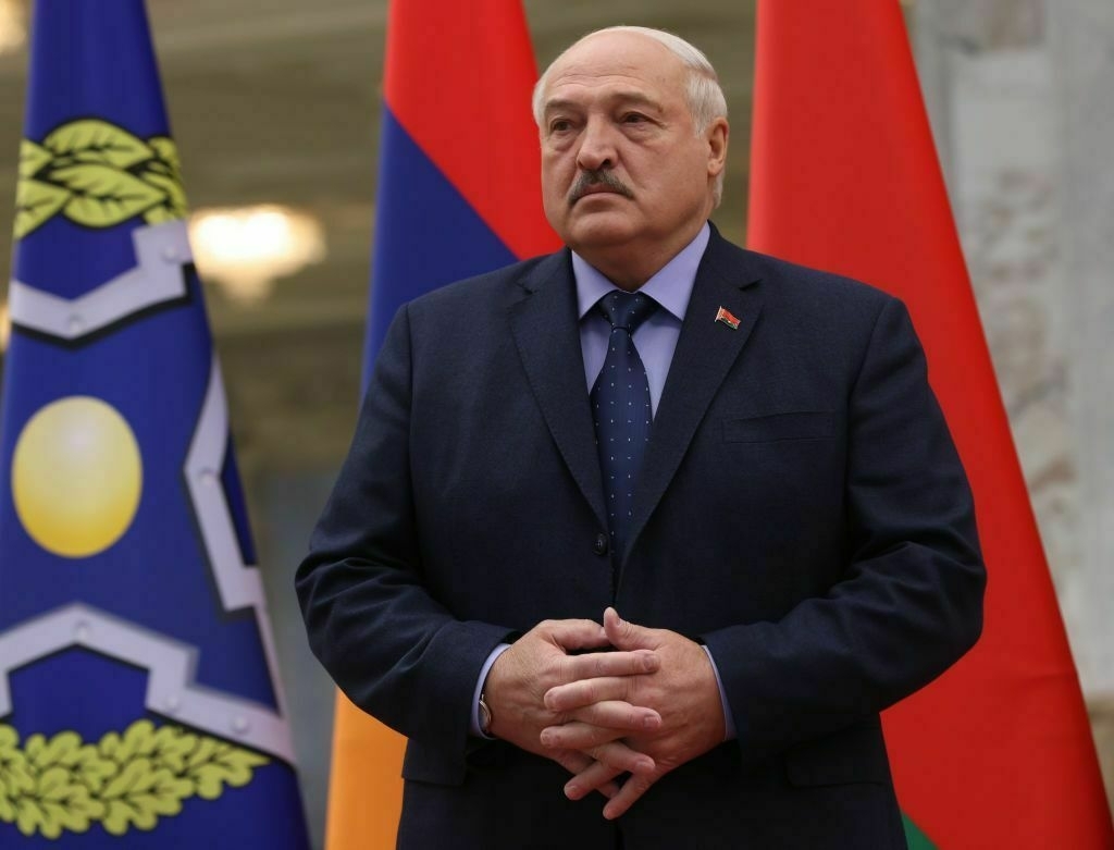 Lukashenko warns Ukraine could 'cease to exist', blames Zelensky for stalled negotiations