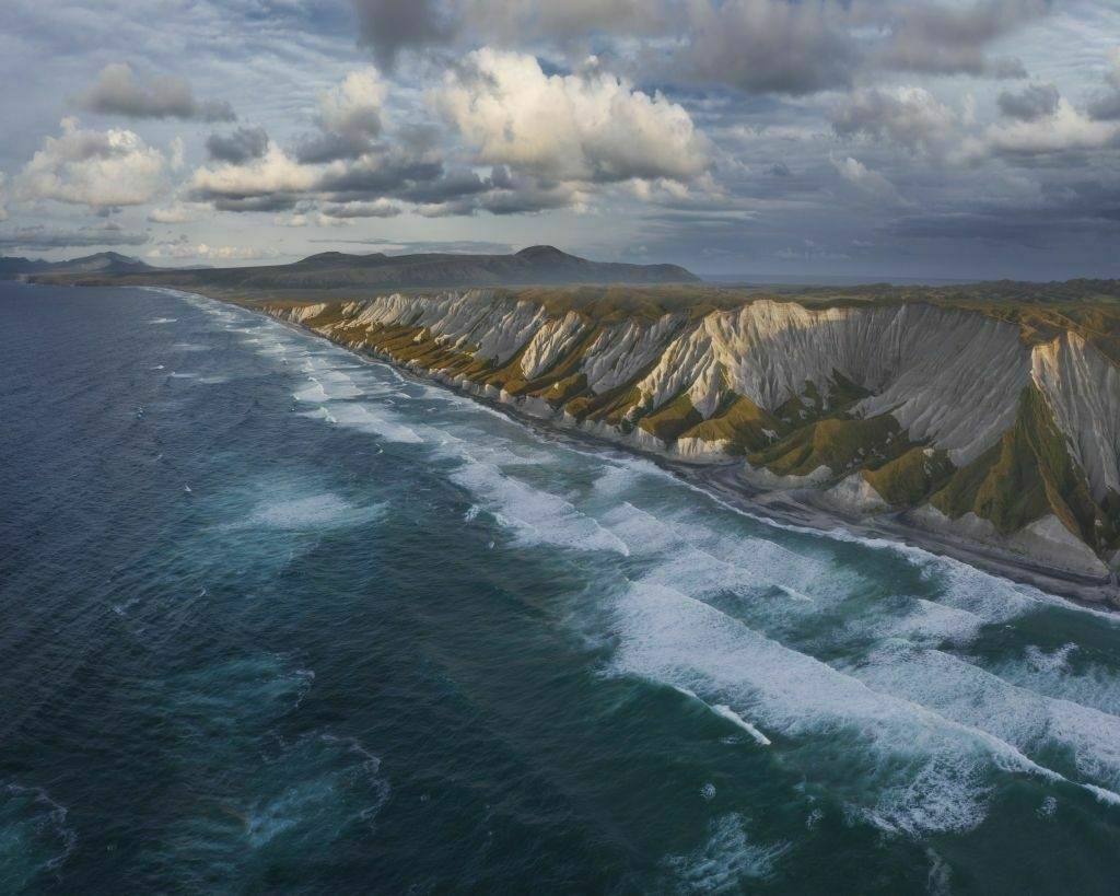 7.4 magnitude earthquake rocks Russia's Far East coast