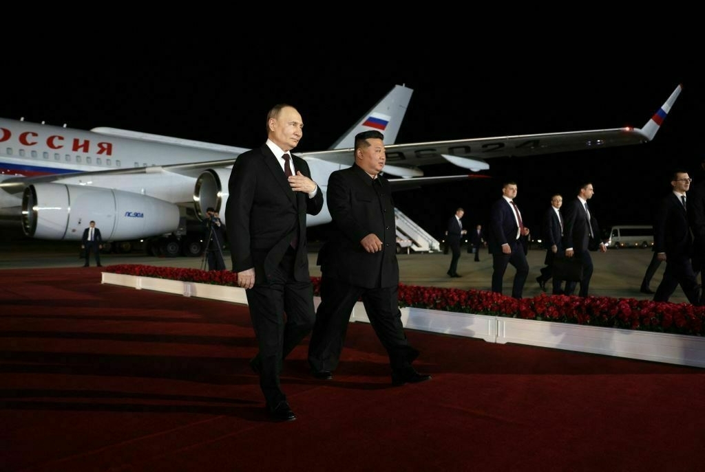 Russia likely helping North Korea with submarine development, Seoul says