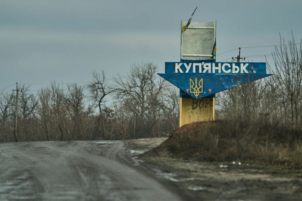 Ukraine war latest: Encircled Russian troops in Kupiansk resupplied with flags, not food, official says