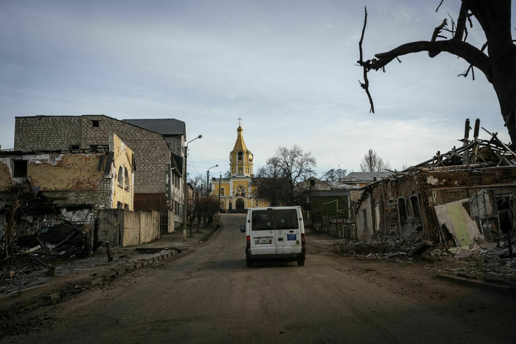 Ex-Ukrainian officer commands Russian offensive on Kupiansk, BBC reports