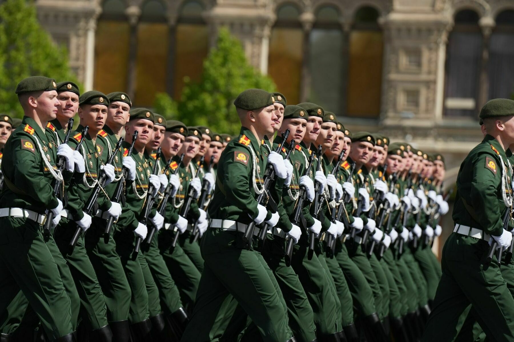 Nearly 700,000 Russian military personnel deployed in Ukraine, intelligence says