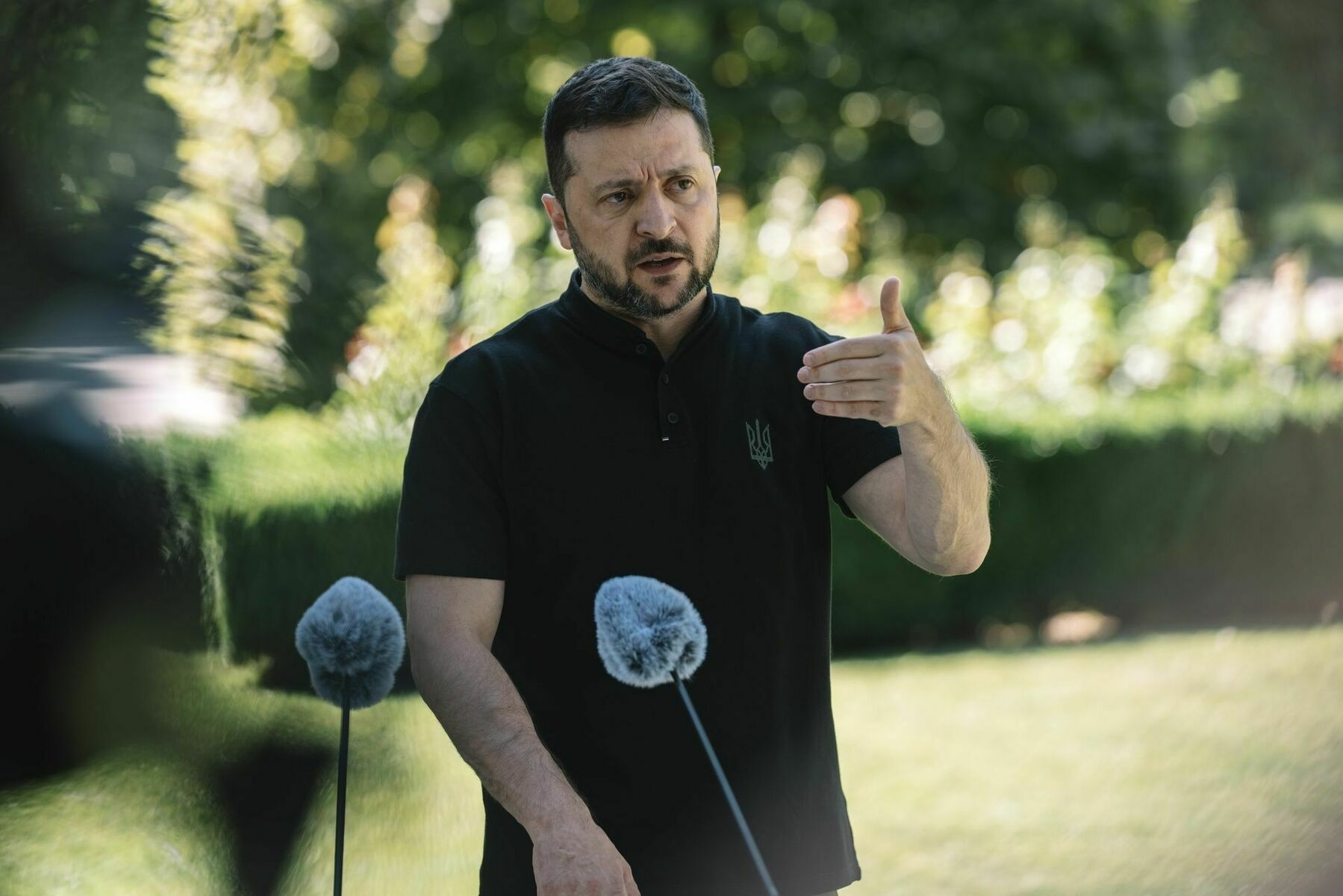 Putin is trying 'to trick the US' and evade sanctions, Zelensky warns