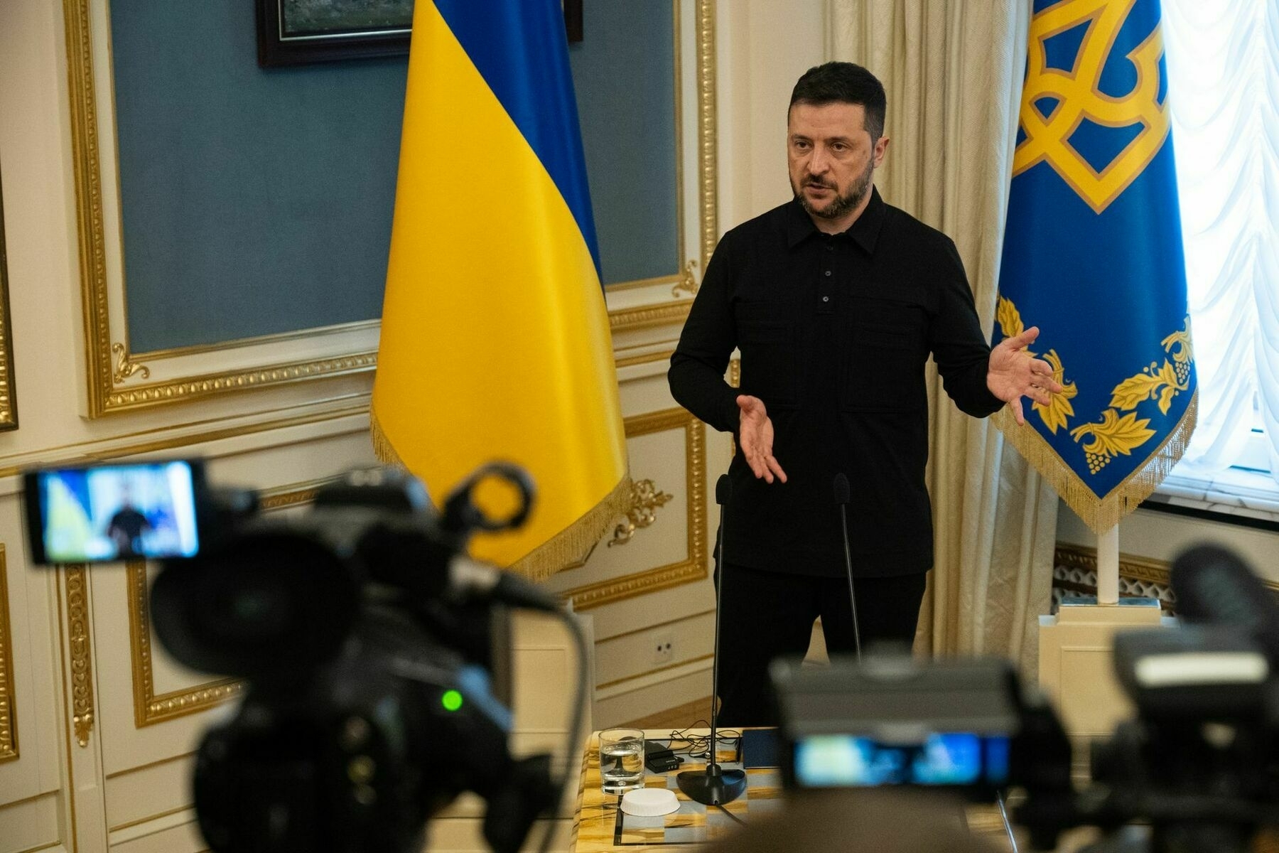 Blackouts in Russia fair response if Moscow targets Ukraine's grid, Zelensky says