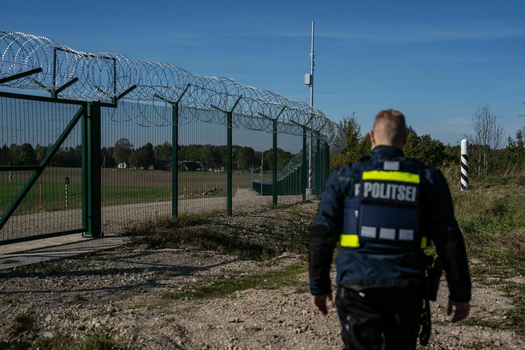 Estonia spots Russian troops without insignia near border — officials say 'not a new tactic'