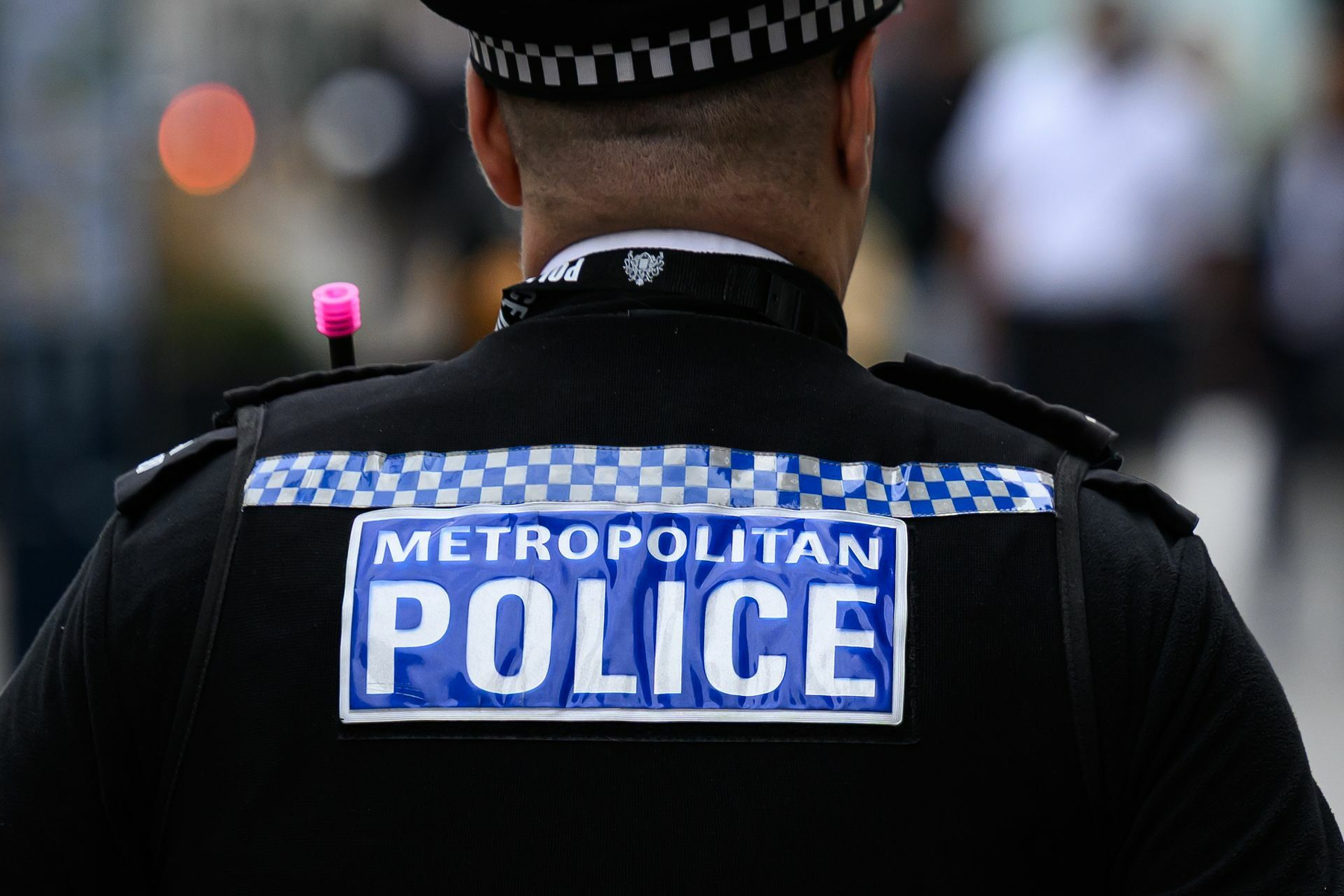 UK arrests 3 over suspected espionage for Russia