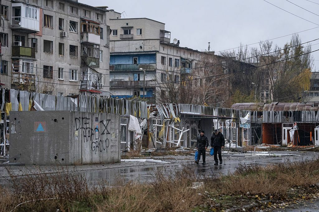 At least 1 killed, 13 injured in Russian attacks on Ukraine over past day