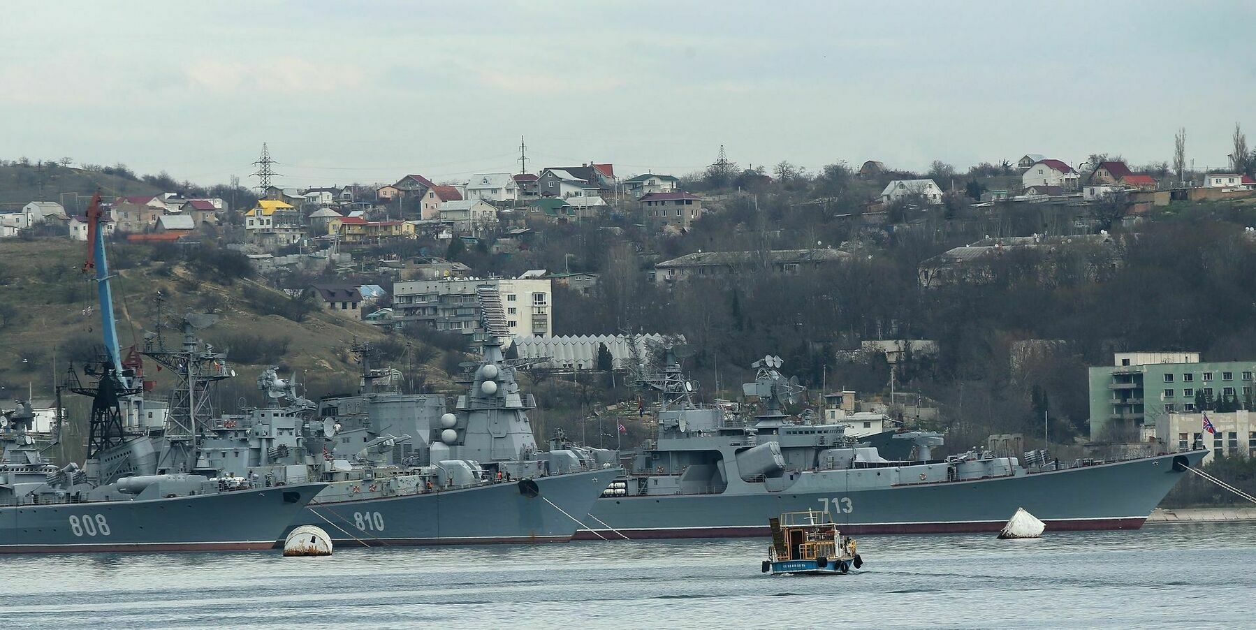 Chinese vessel docks in Russian-occupied Crimea despite sanctions, FT reports
