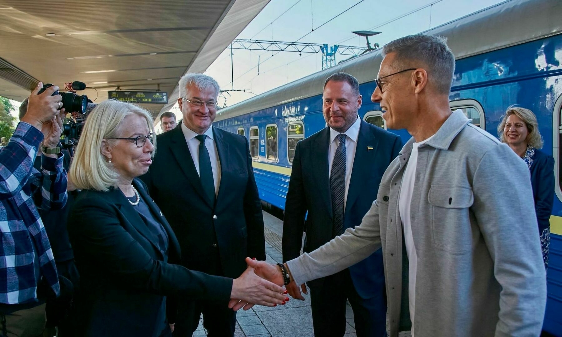 Finnish President Stubb arrives in Kyiv to discuss Ukraine security, Russia sanctions