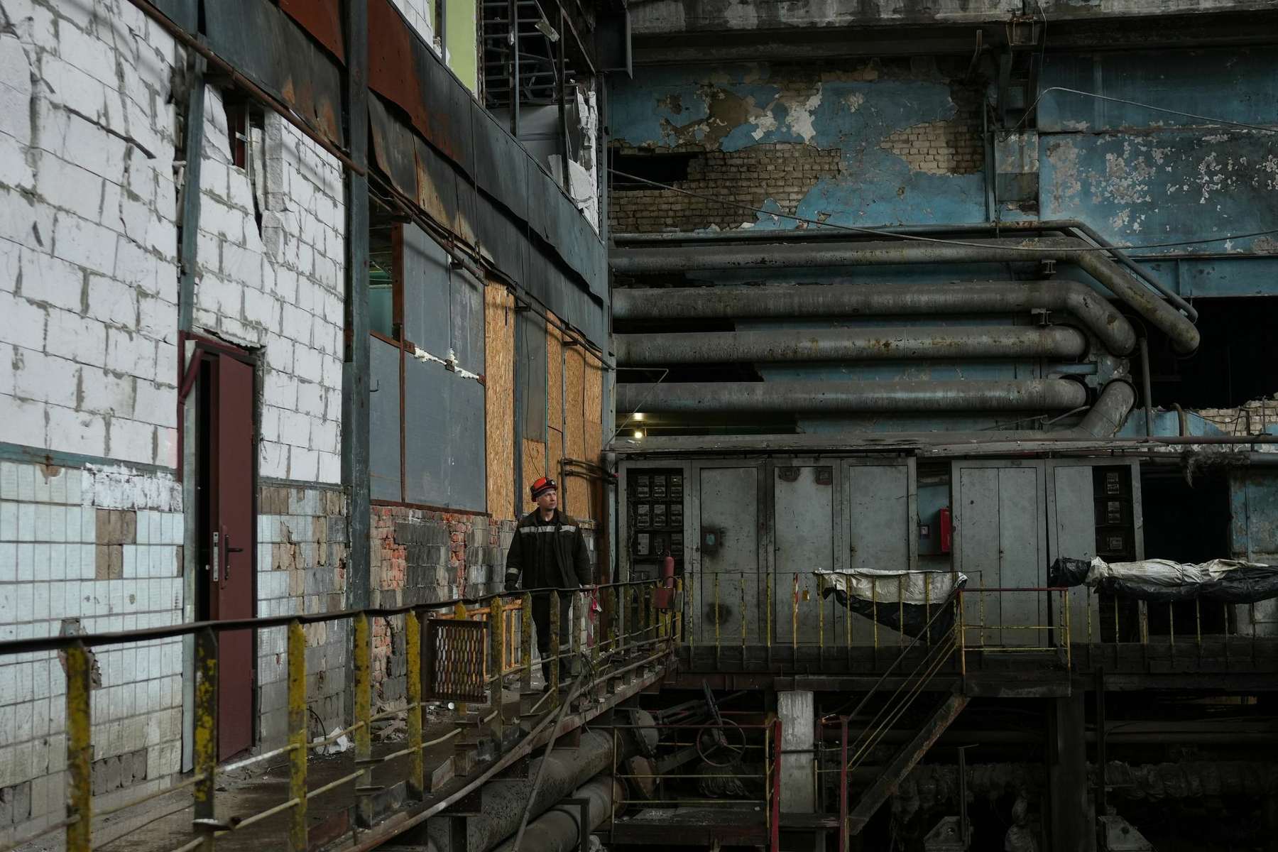 'It’s a second front line' — The Ukrainian power plant workers battling to make repairs under Russian attacks