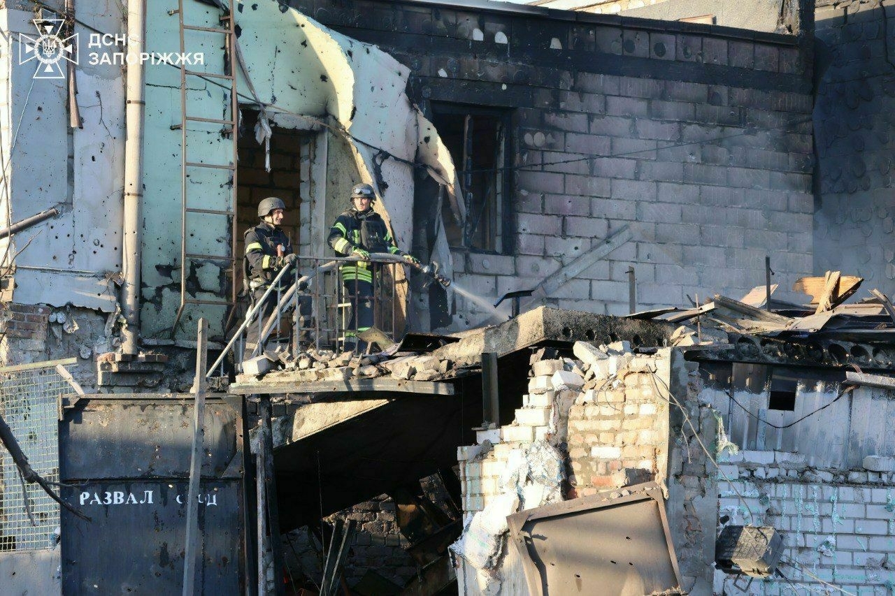 Russian attacks kill 3, injure 42 in Ukraine over past day