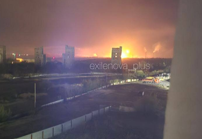 Ukraine reportedly strike oil refinery in Russia's Saratov Oblast, explosions reported deep inside Russia