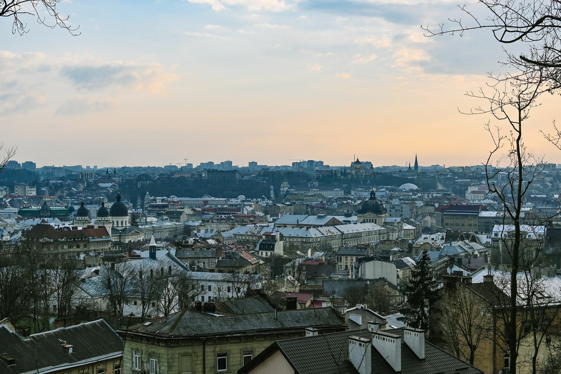 Public safety warnings issued after Russian drone strike on Lviv Oblast oil terminal