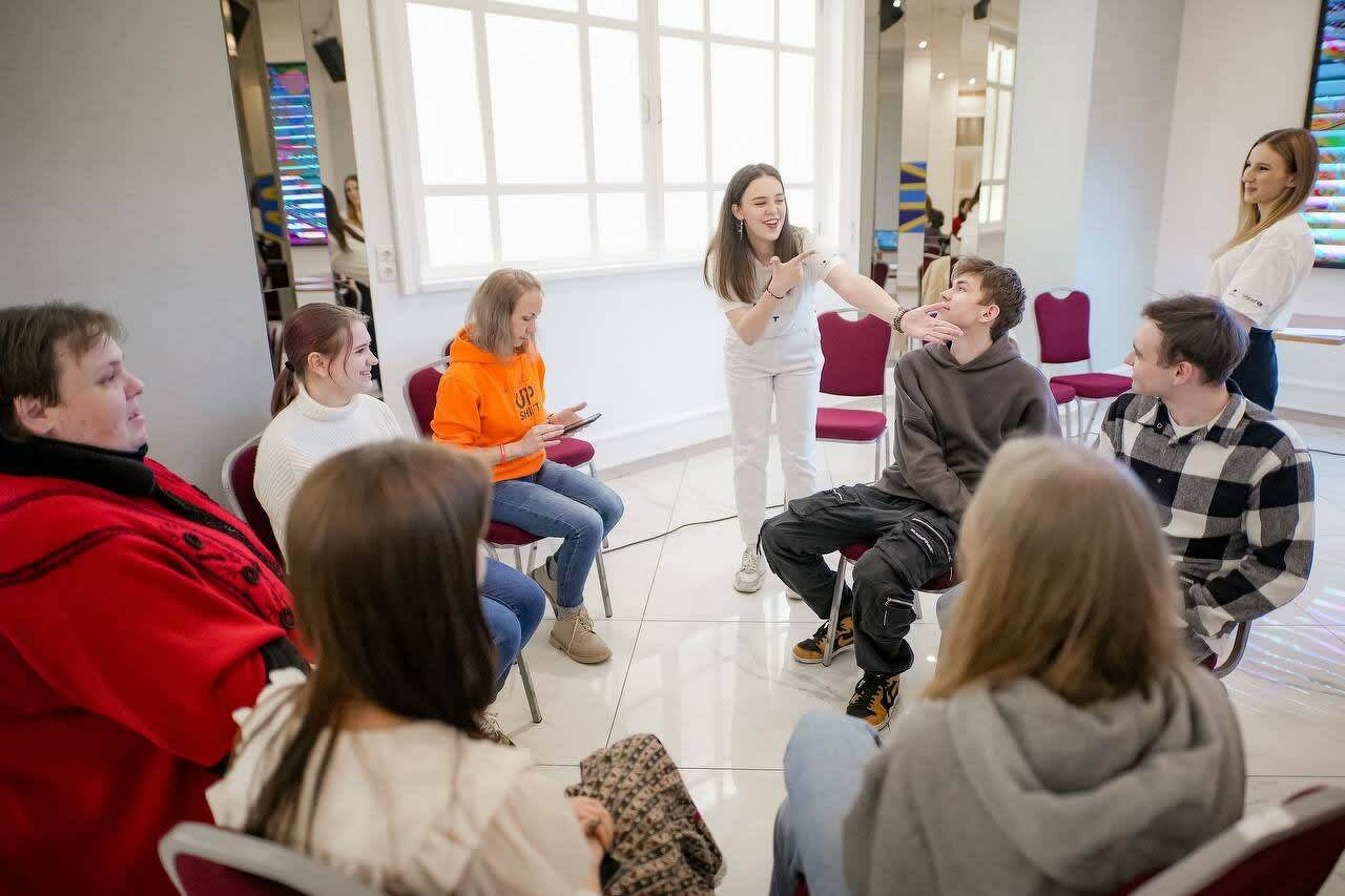 How deaf people live through blackouts