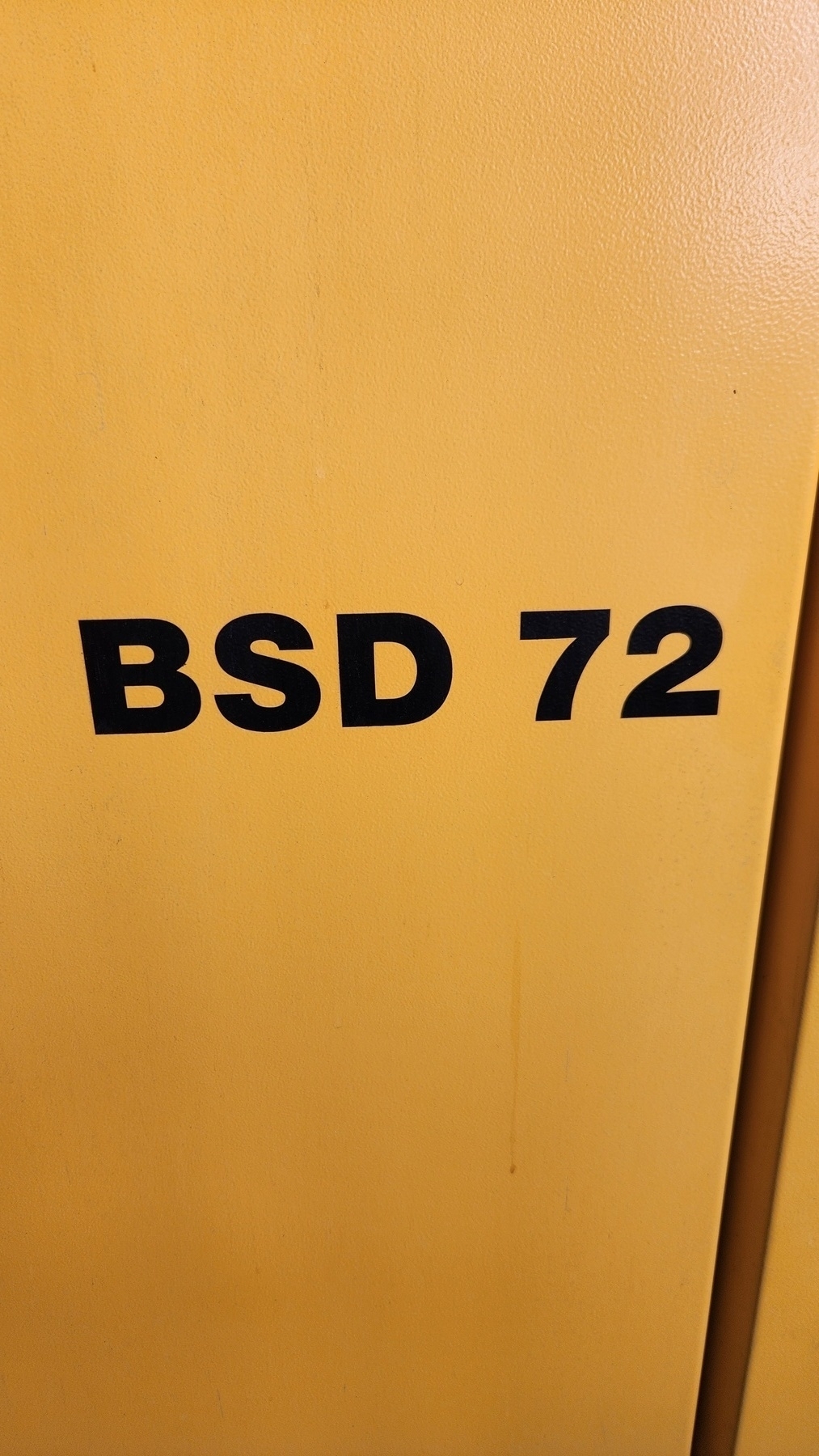An object that says Bsd 72 on it
