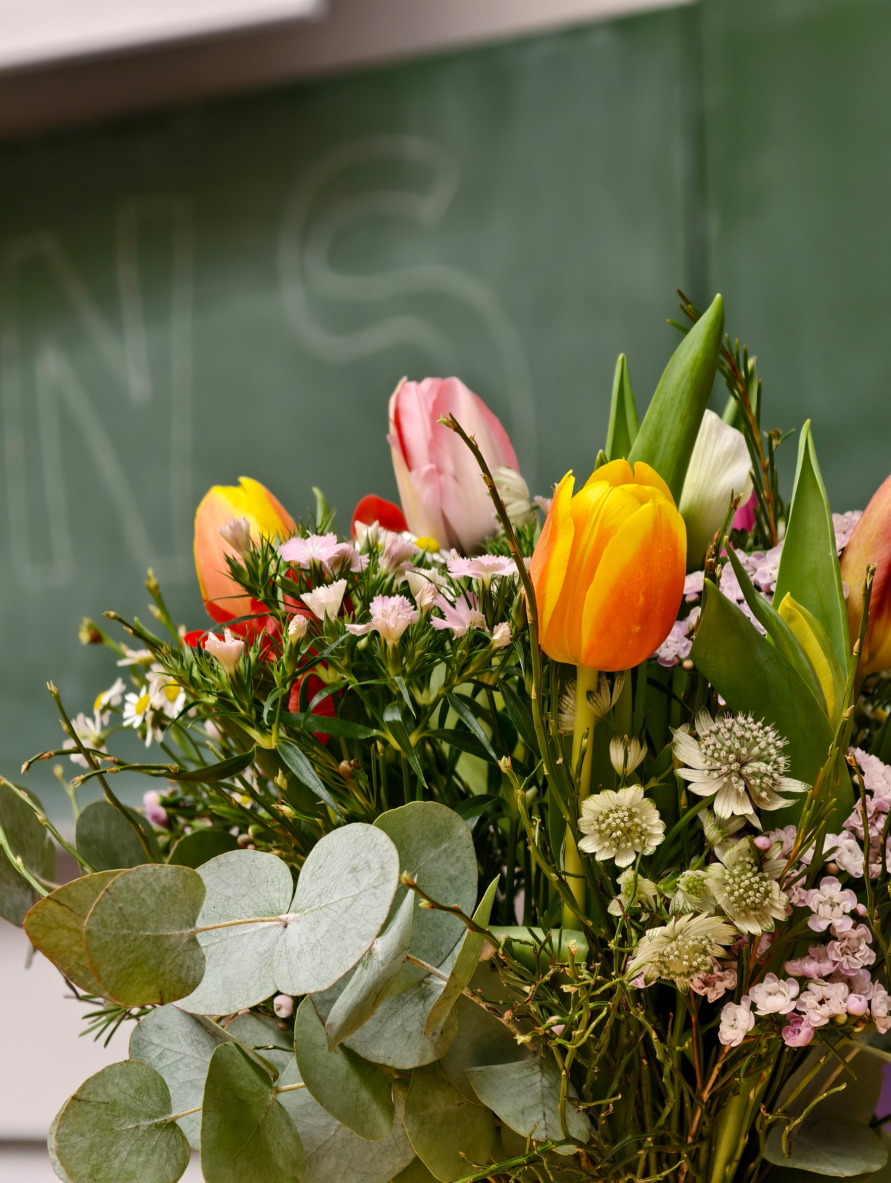 A bouquet of flowers we used for last weeks #STS conference in Bochum, nice colours representing spring 🌱