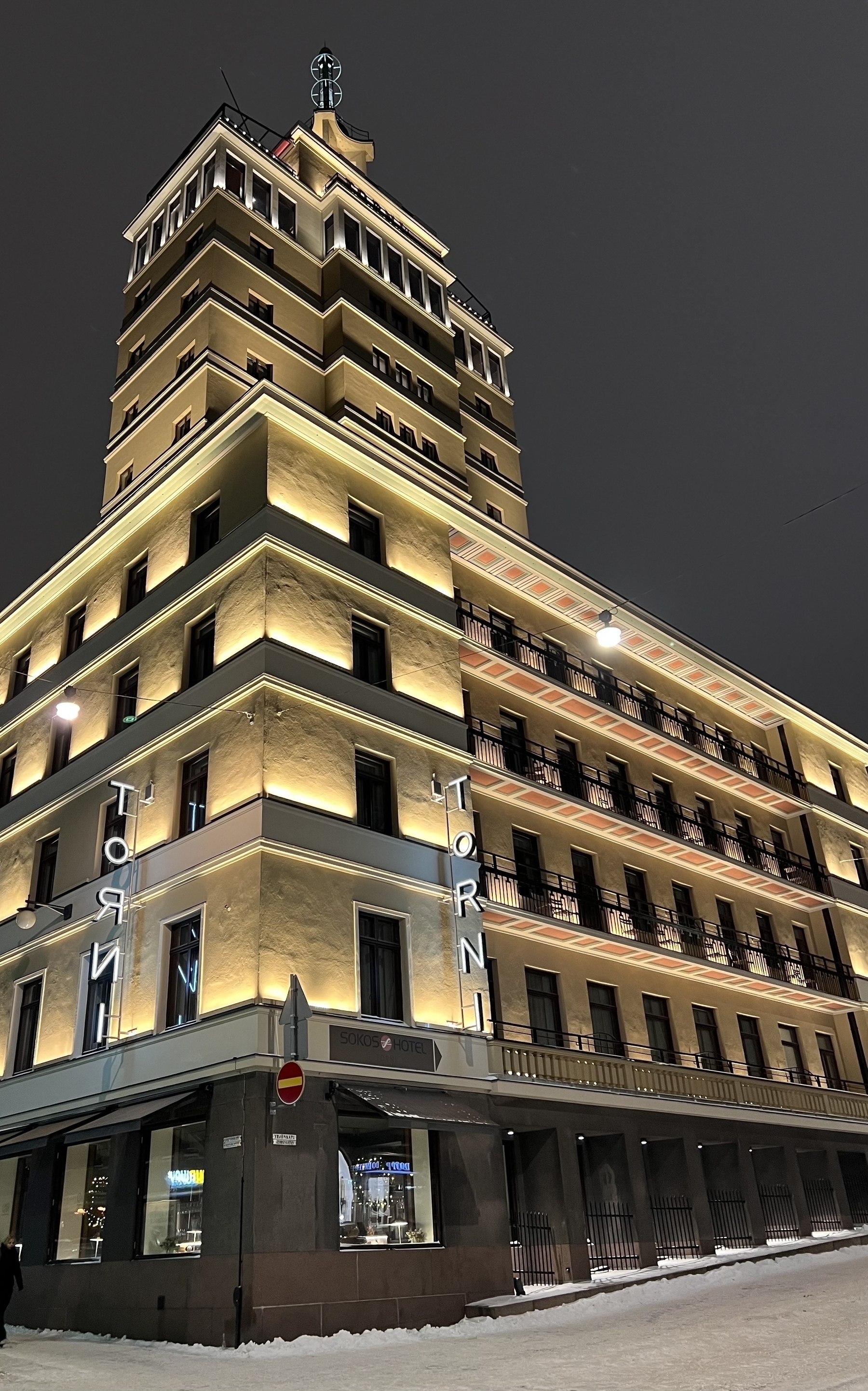 Torni hotel at night