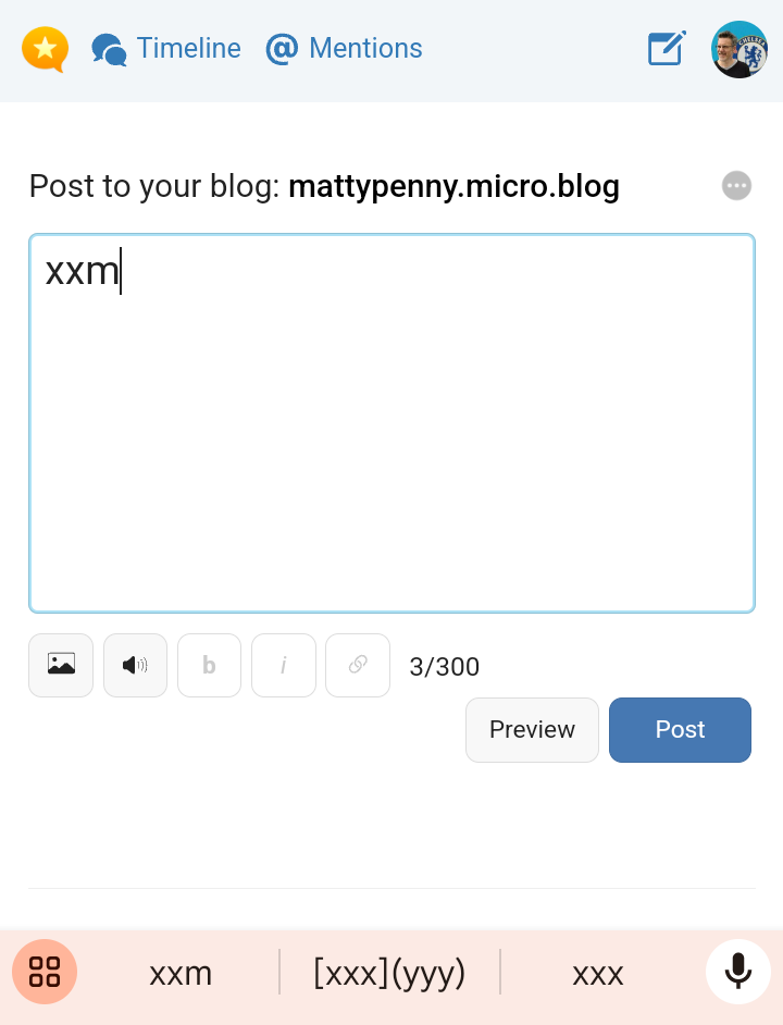 Screenshot of micro.blog post screen with xxm generating the suggestion [xxx](yyy)