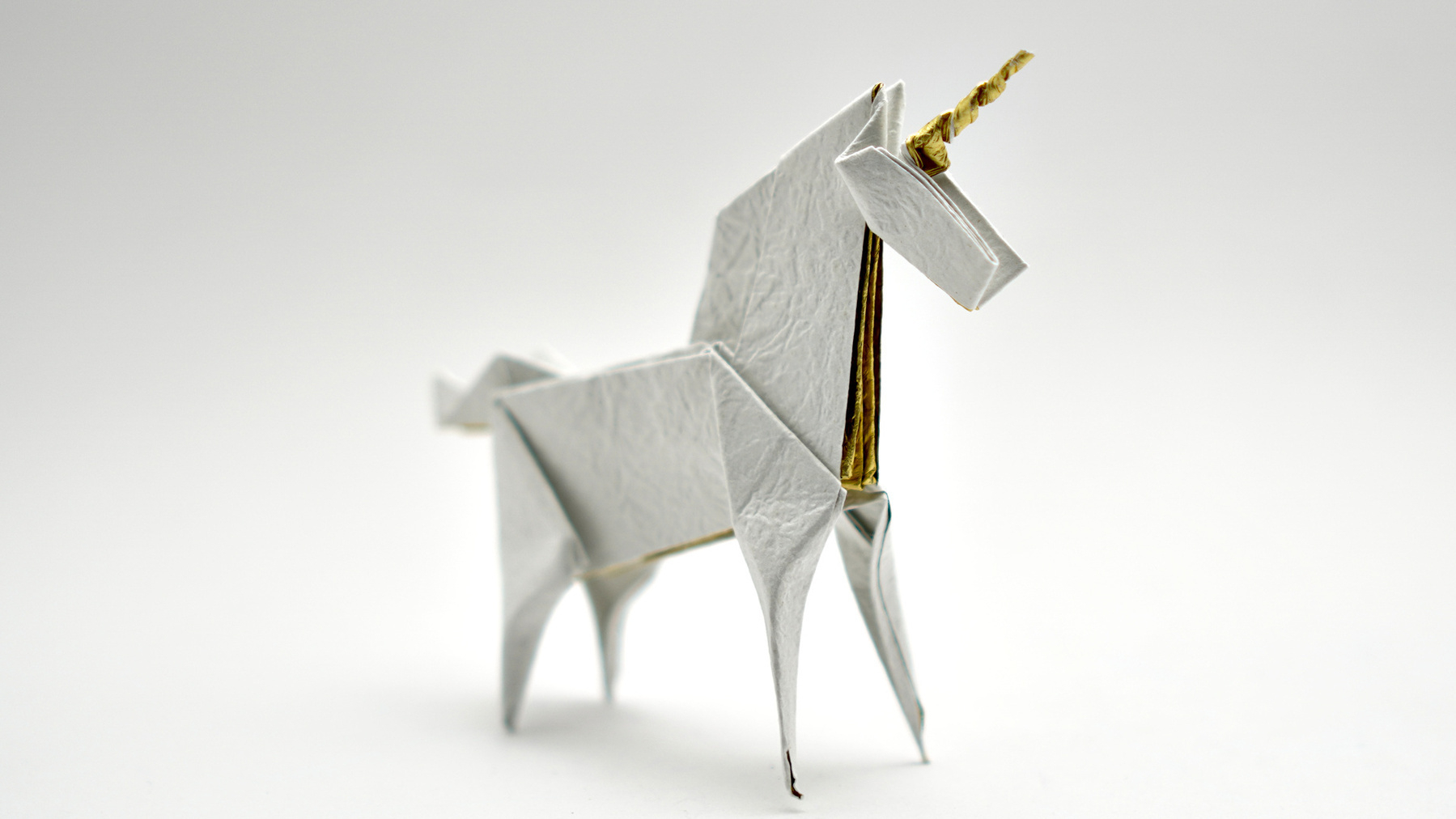 Photo of origami unicorn by Jo Nakashima