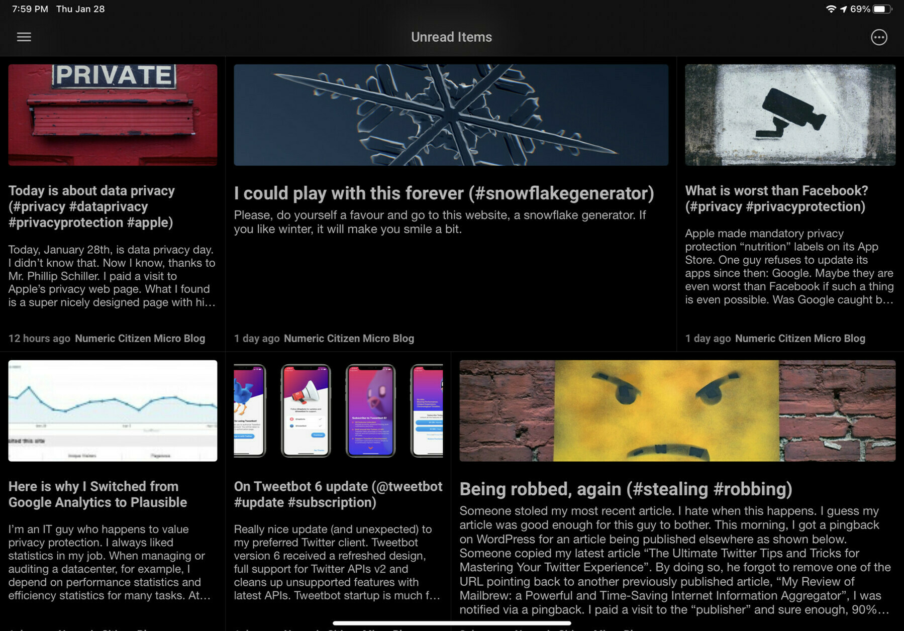 Example of my microblog front page screenshot created from a shortcut.