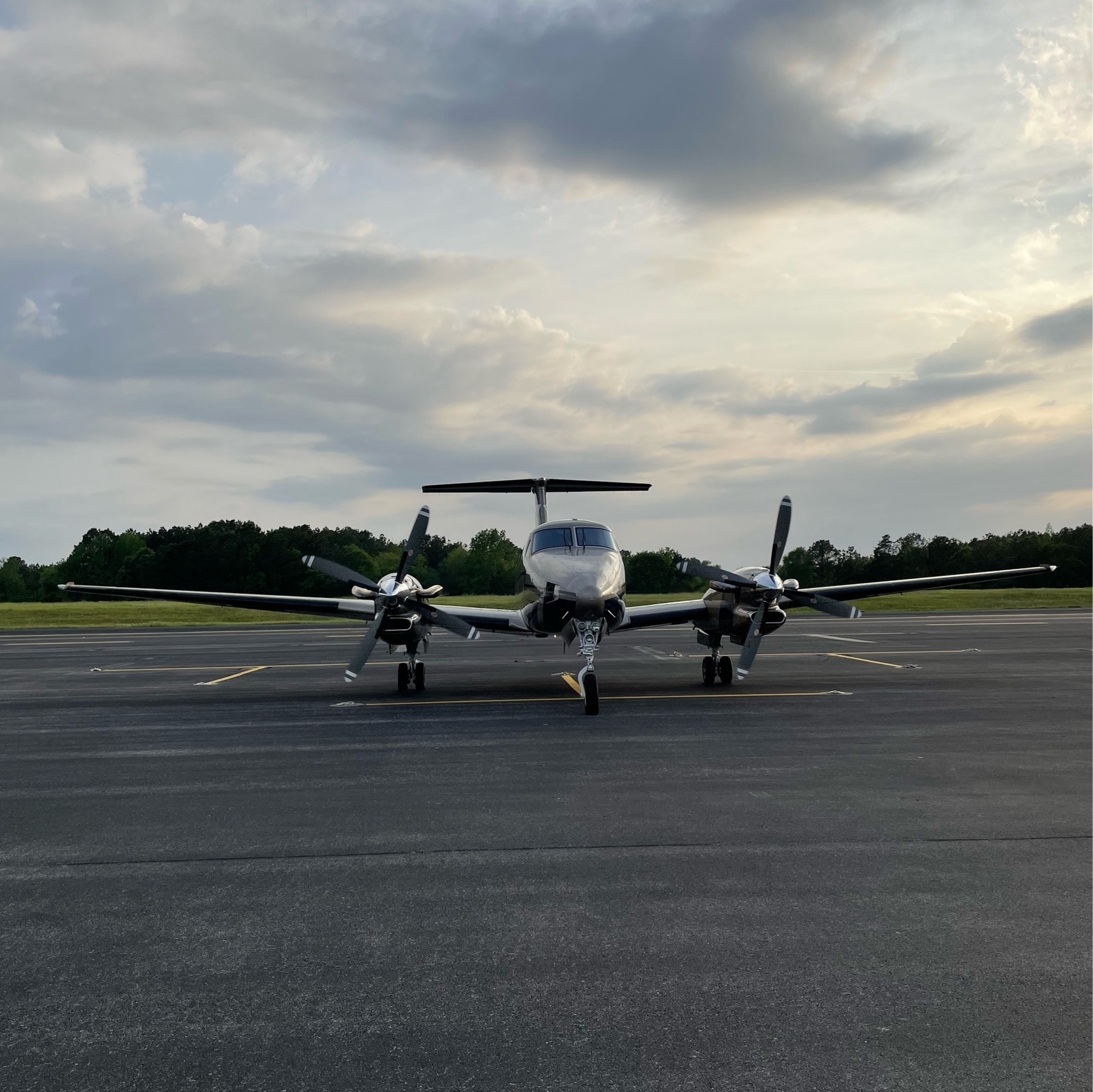 King Air 300 on the ramp