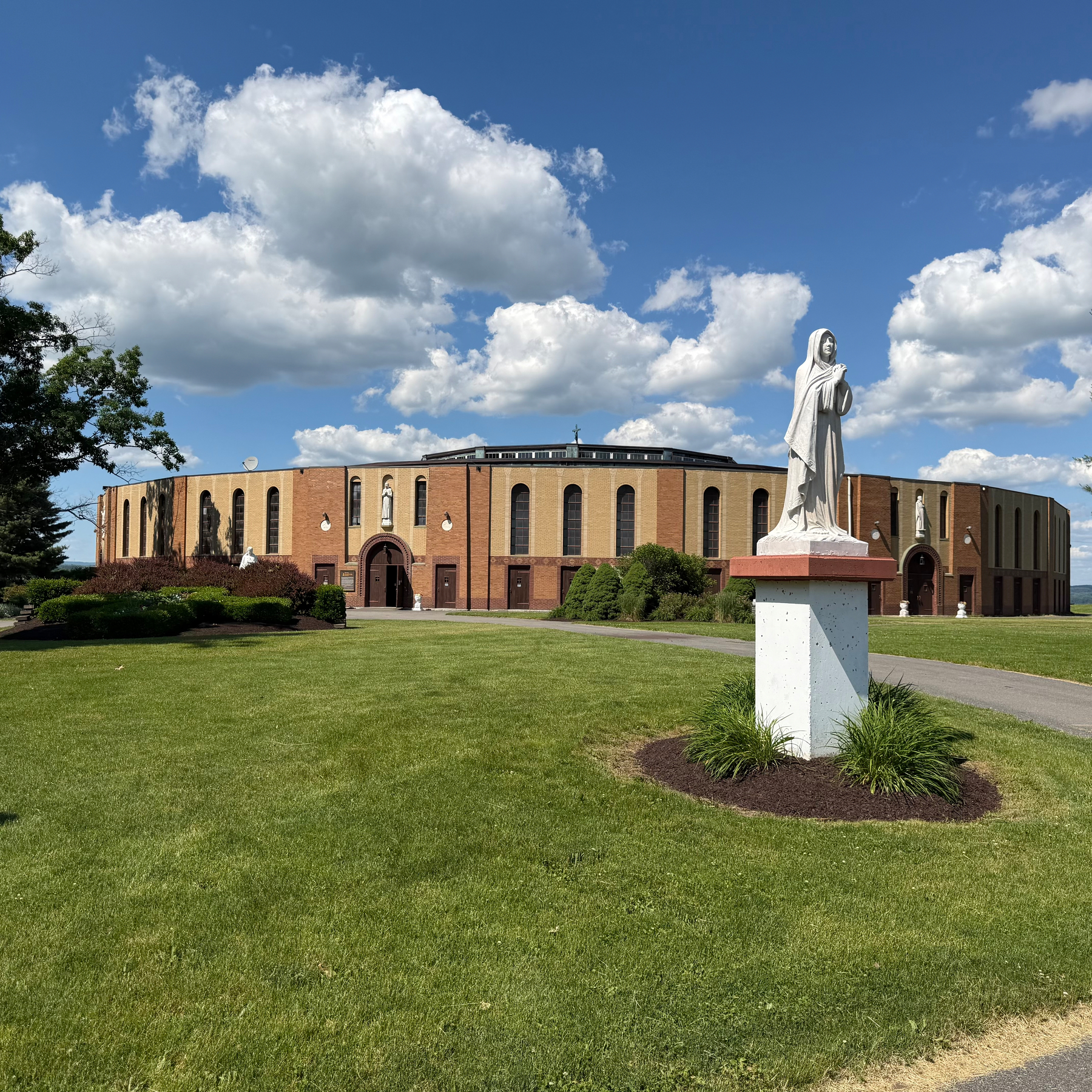 Exterior view of the National Shrine of the North American martyrs.