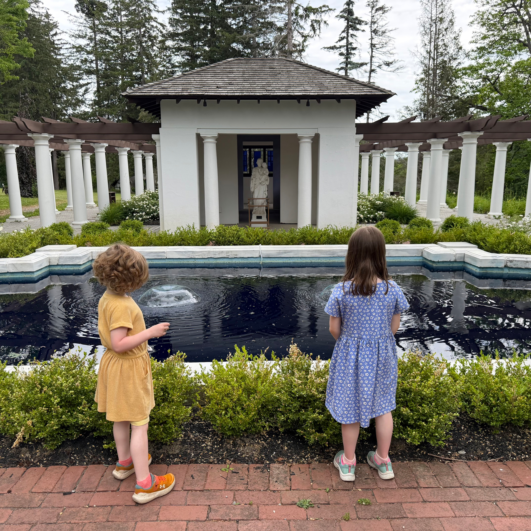 Lucy and Veronica near the pond