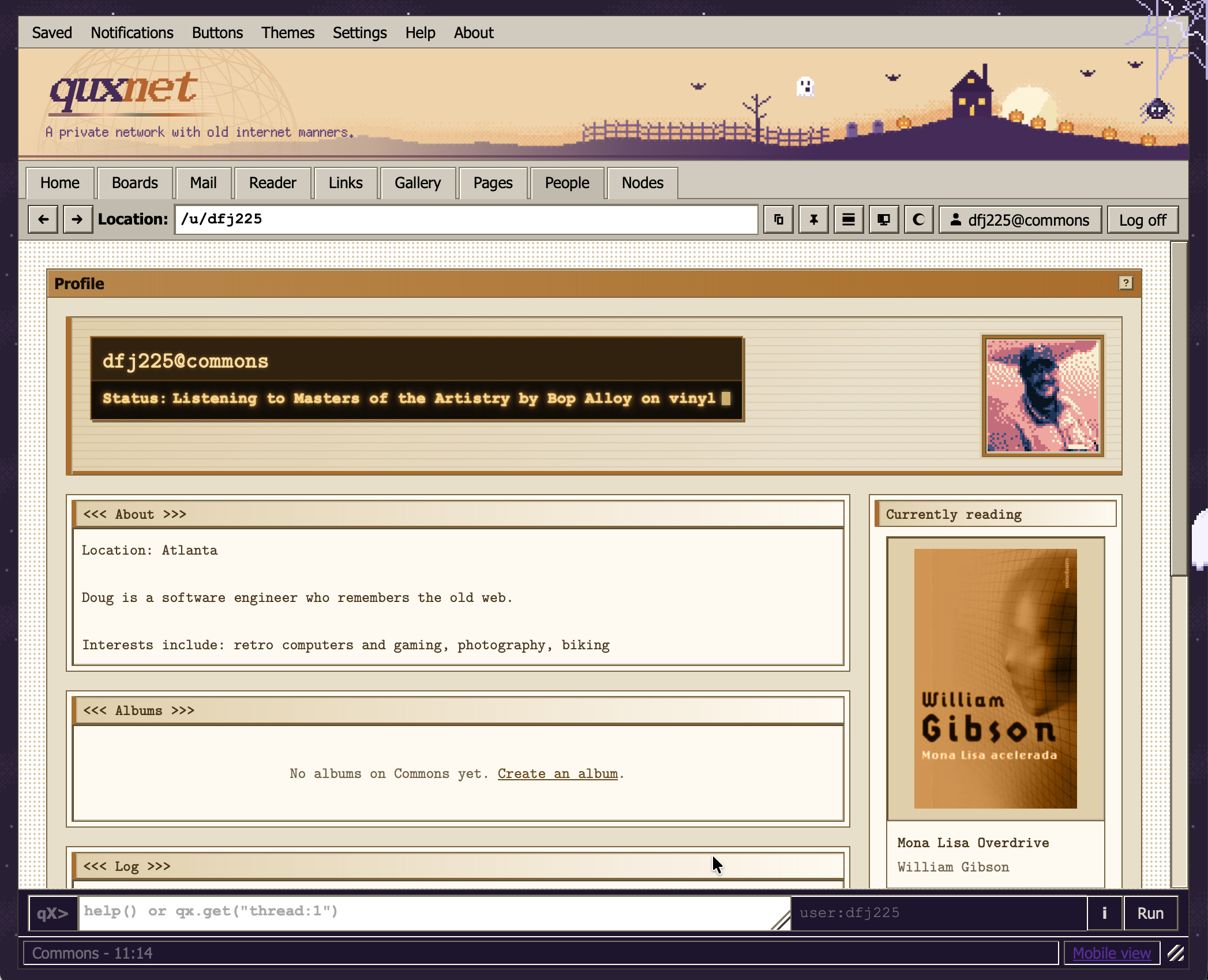 A nostalgic personal profile page on the Quxnet platform showcases user information, current music status, interests, and a book currently being read.