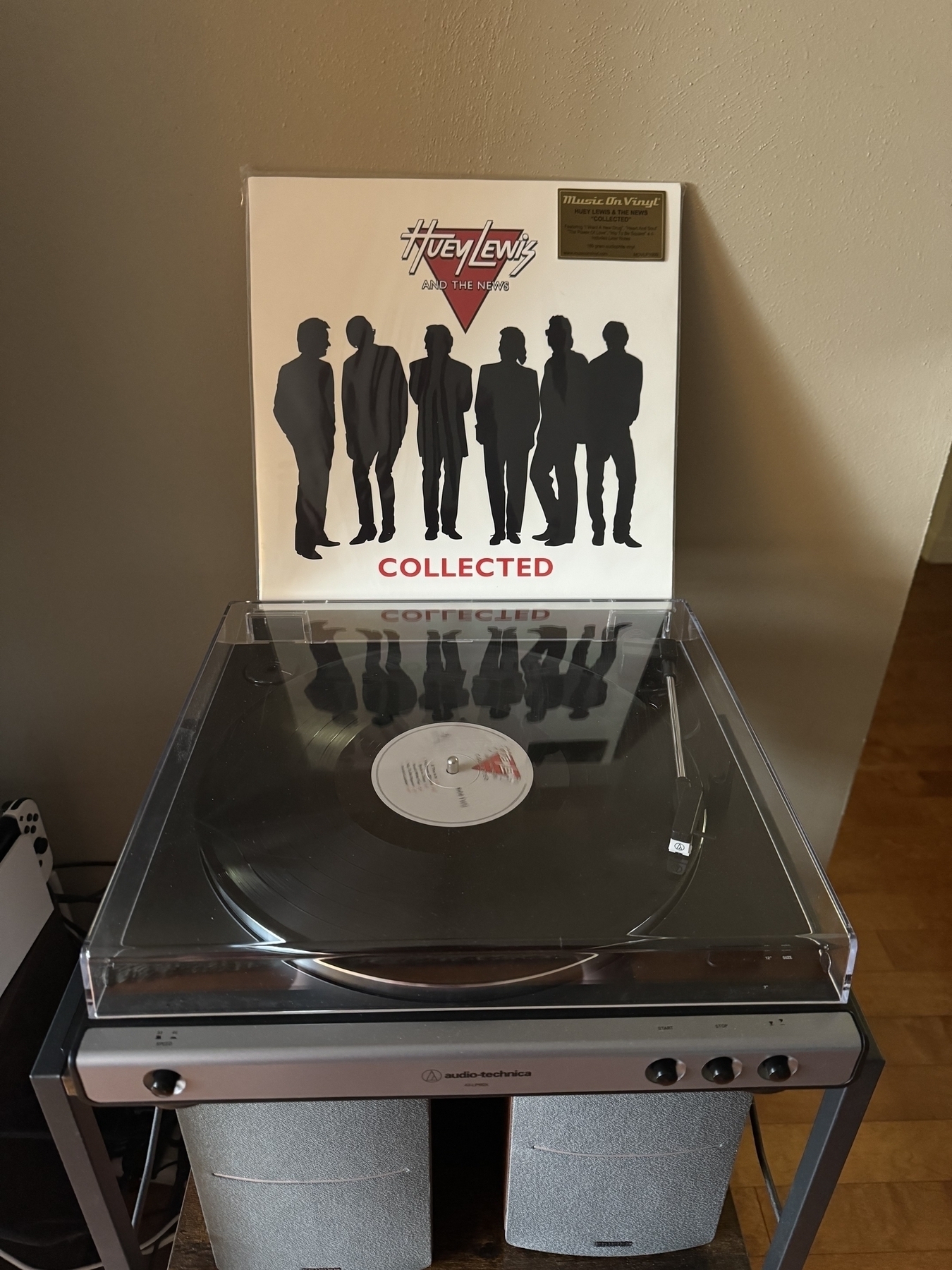 Huey Lewis and the News - Collected