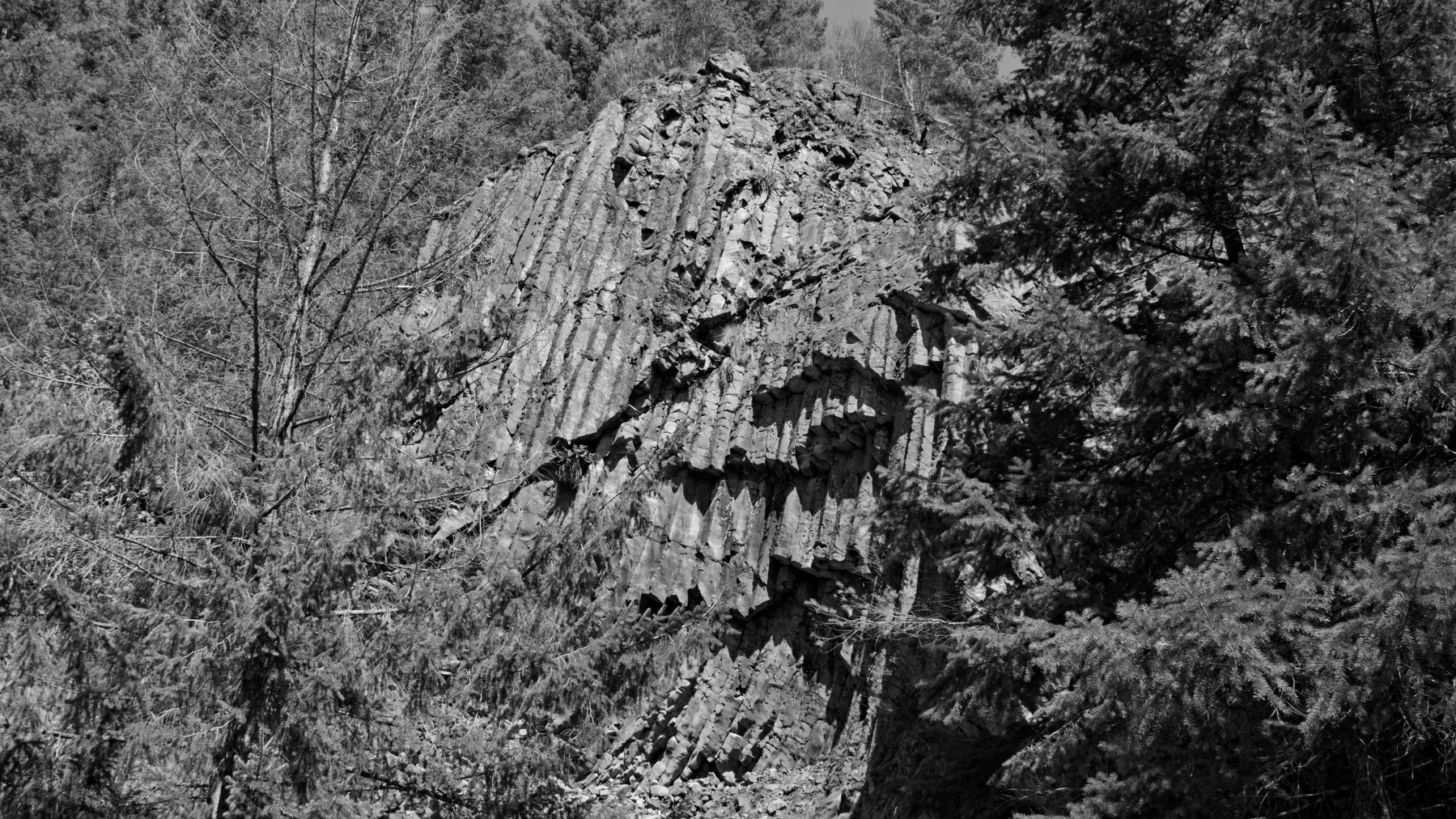 basalt cliff near Fall Creek