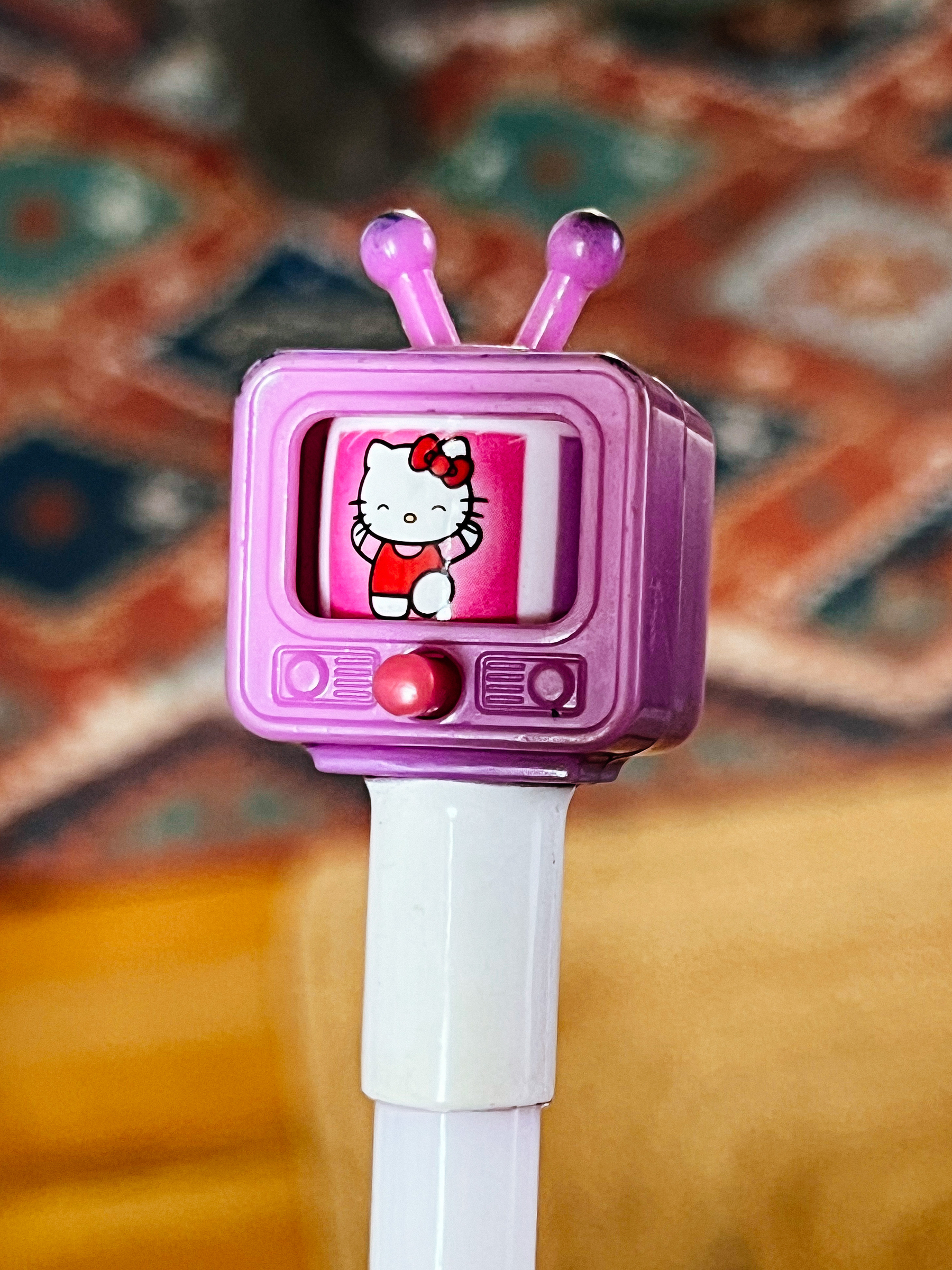 The tip of a pen, with a Hello Kitty “TV”. 