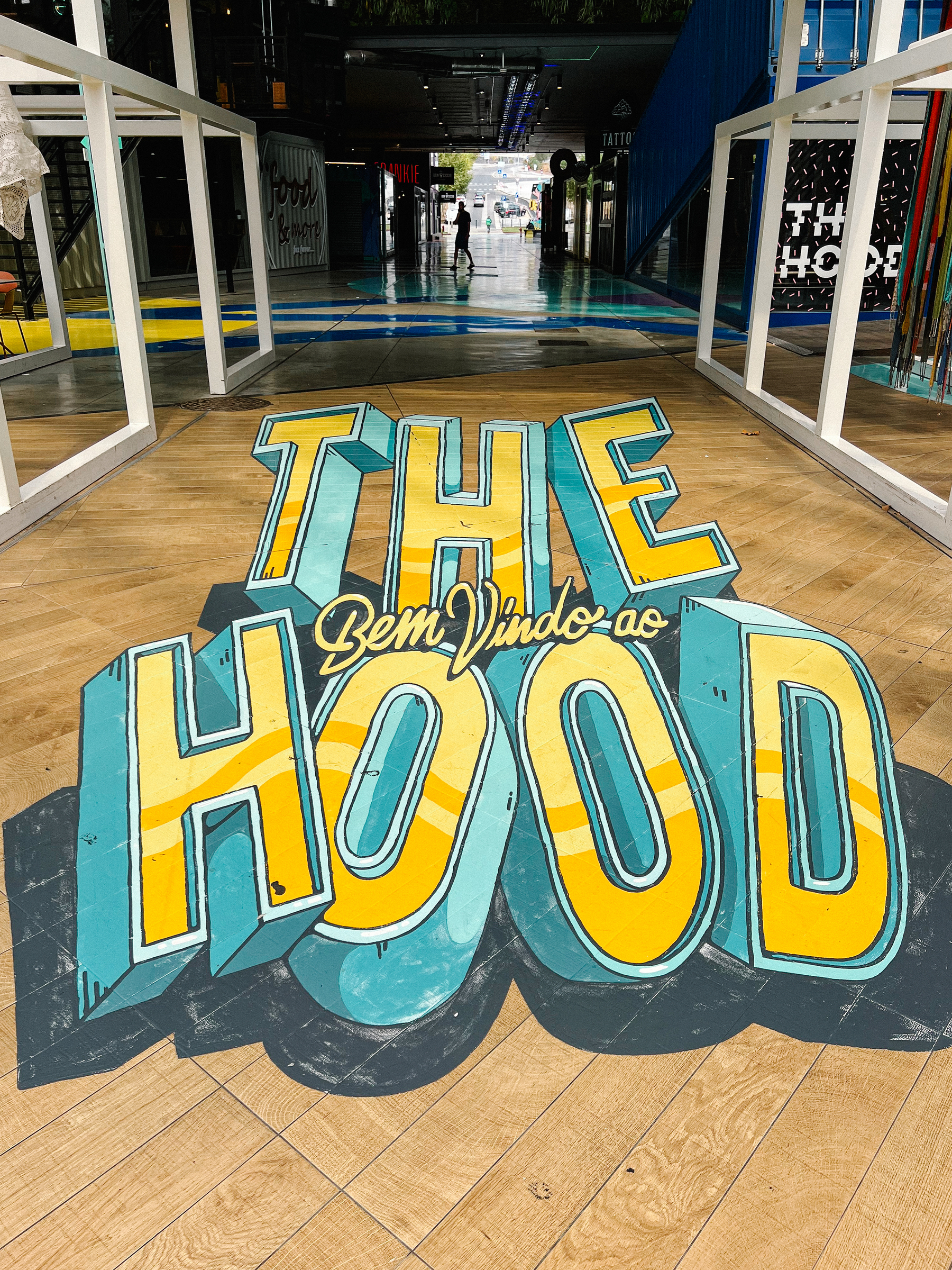 “The hood”, written on the floor. 