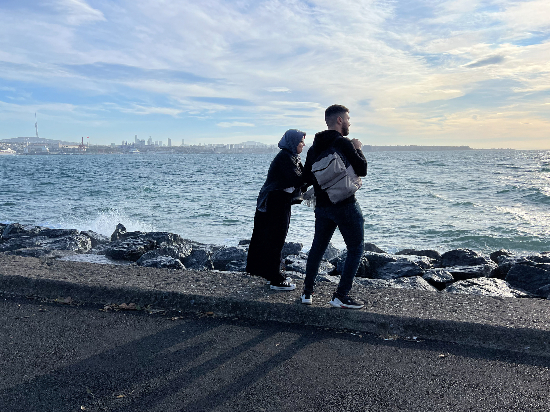 A couple next to the sea in Istanbul. 