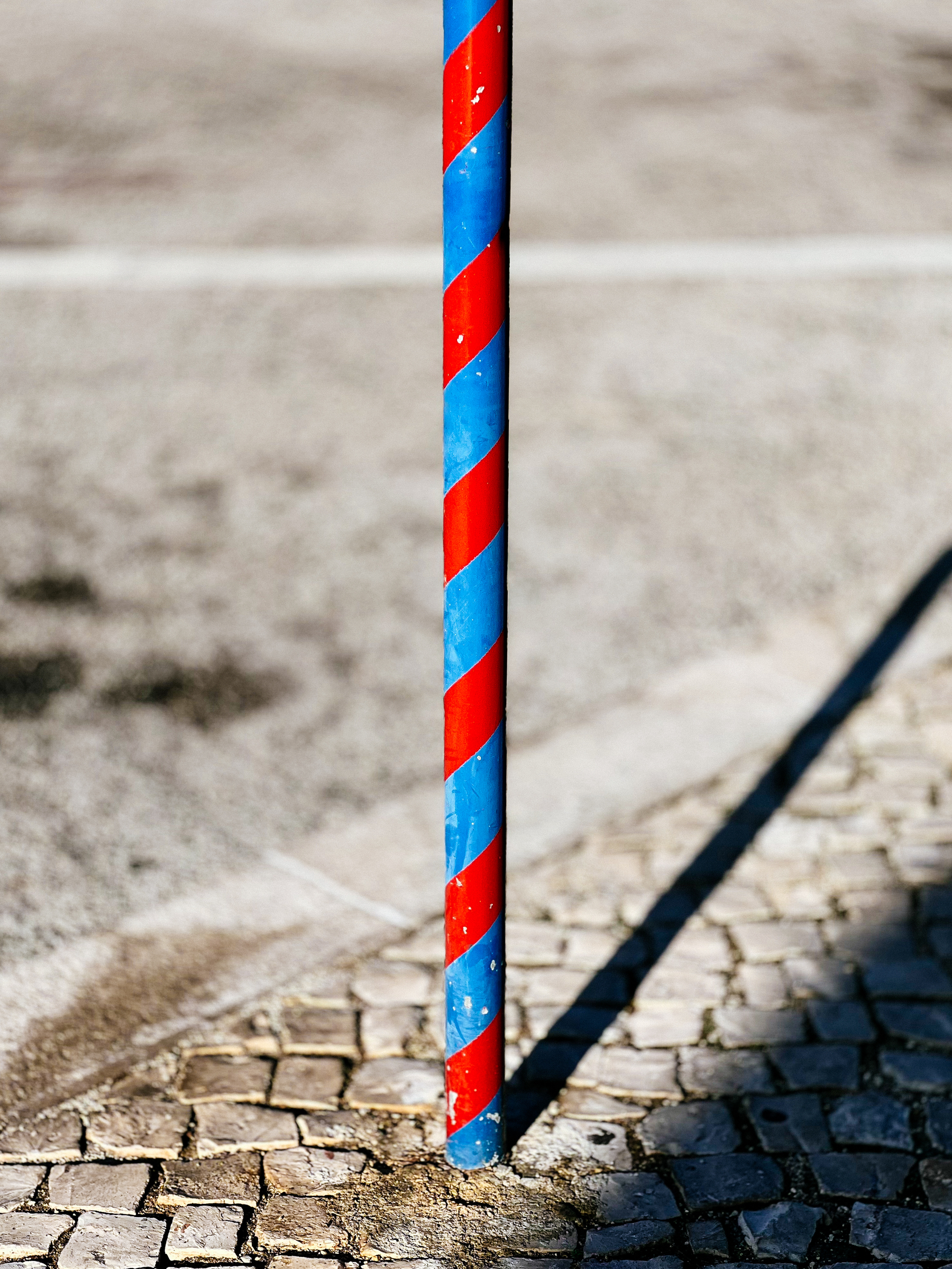 A red and blue pole.
