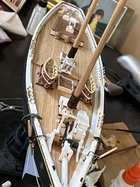 Picture of the 2 masts on the Bluenose model ship