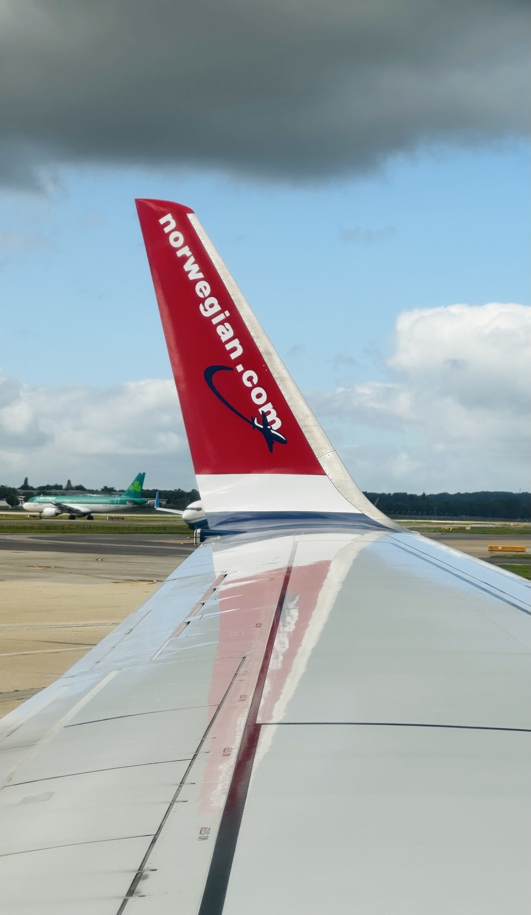 Looking down the wing of a Norwegian Boeing 737-800 towards the winglet.