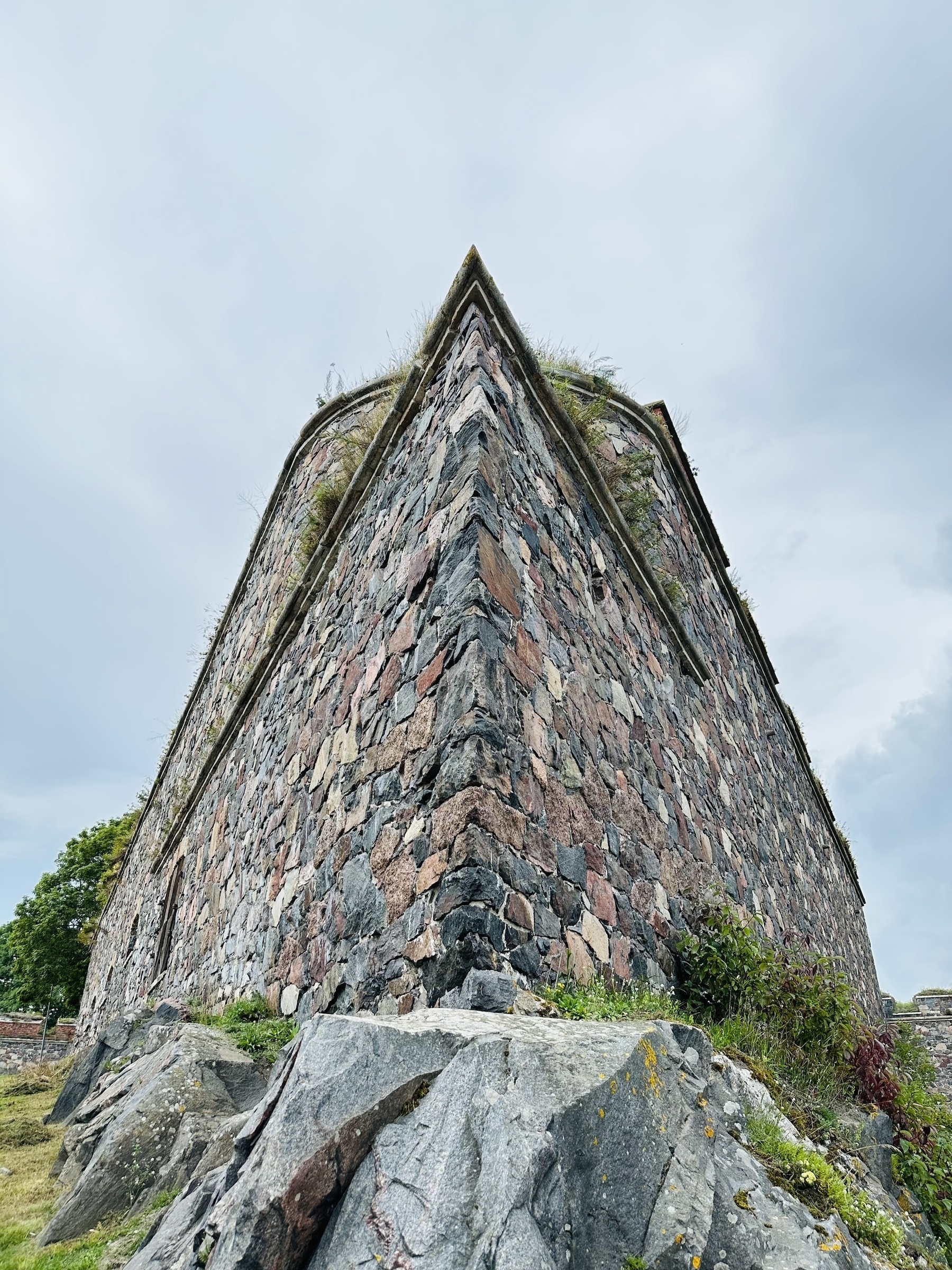 The sharp stone edge of a wall at Suomenlinna sea fortress.