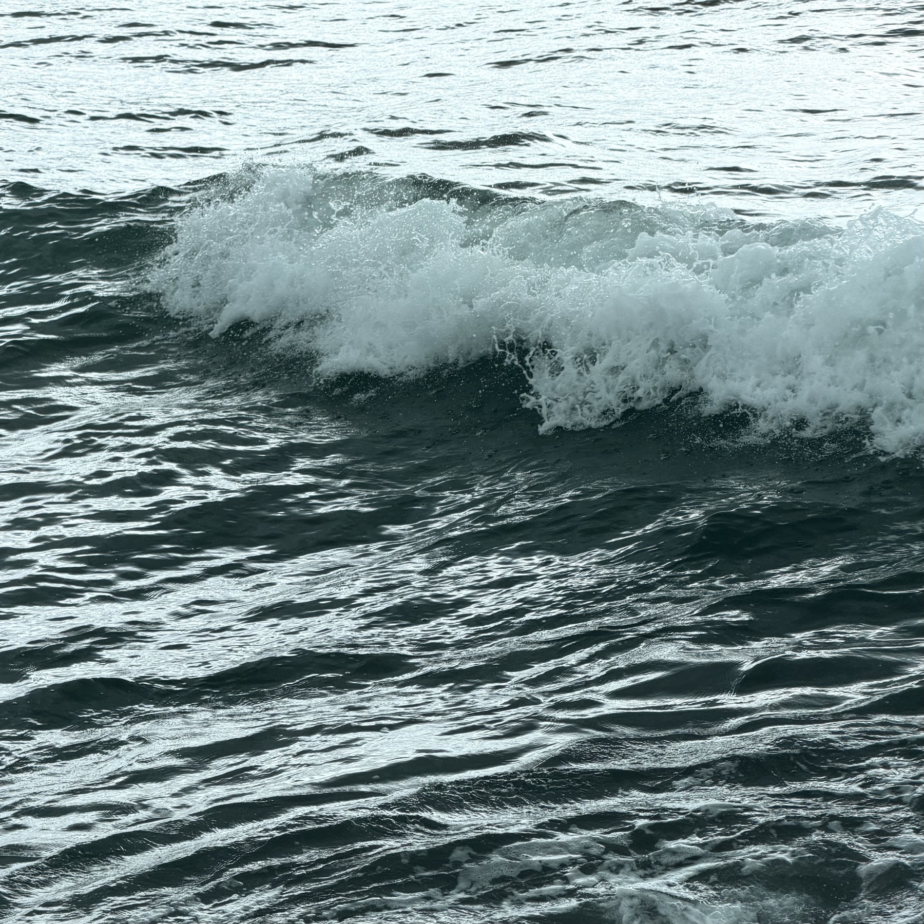 A small wave breaking.