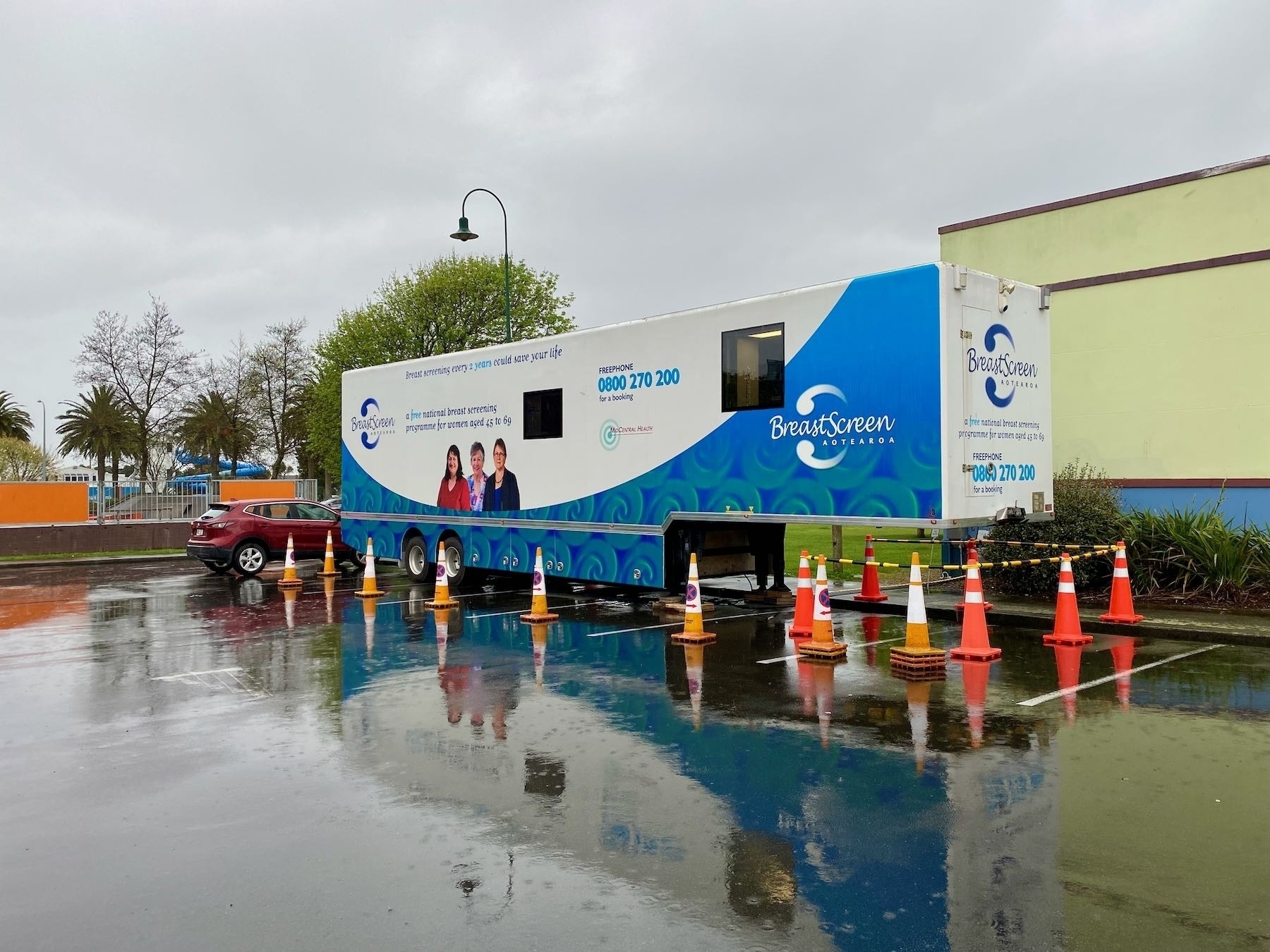 BreastScreen Aotearoa mobile screening unit. 