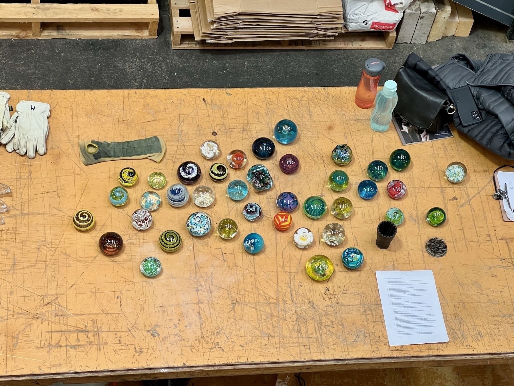 A table of example paperweights. 